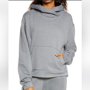 Zella Cali Fleece Hooded Sweatshirt in Light Grey Heather